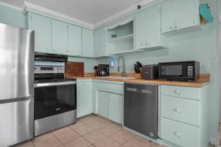 Spacious 2 Bedroom Condo for up to 8 Guests! Hartford Inlet 100 - Myrtle Beach - 2