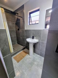 Kaleaba House on the Riverside - Parys - 9