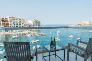 Luxury Sea View Apartment in Prime Location - San Ġiljan - 0