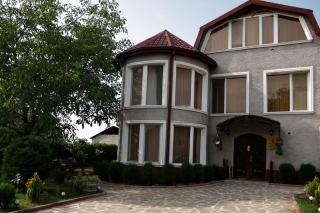 Hotel Ziari - - 9