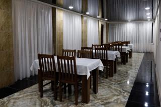Hotel Ziari - - 3