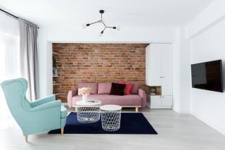 Charming downtown apartment with park view - 8