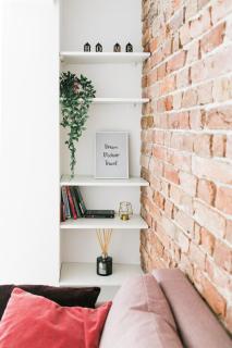 Charming downtown apartment with park view - 7