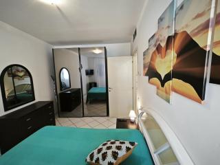 R02 - Porto Recanati: a due passi dal mare - 2