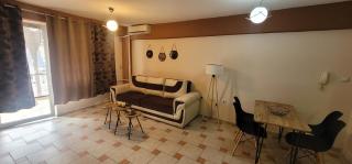 MM APARTMENT near Center, FREE PARKING - Skopje - 9