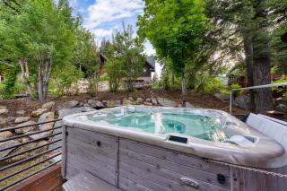 Cedars at Palisades by AvantStay Hot Tub Resort Access and Mountain Views - 9