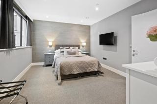 The Snowhill Residence - Opulent 5-Star Penthouse Suite in Birmingham City Centre - 4