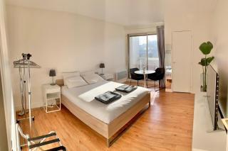 Charming 25m2 studio with panoramic view - Neuilly-sur-Seine - 9