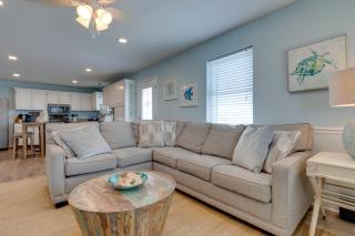 1 Block to Gulf Dauphin Island Retreat with Views - Dauphin Island - 8