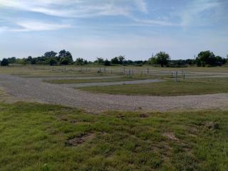 Summer Breeze RV Park - Wills Point - 9