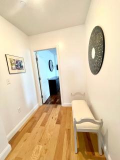 Modern 2-bed, 2-bath, 4 Min Walk To Northeastern - Boston - 3
