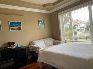Lucky suite, two-bedroom suite with independent entrance in Richmond close to YVR - Richmond - 1