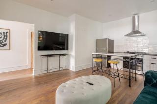 Stay Portland - The Retrouvailles Suite- Espresso & Craft Brews - 2