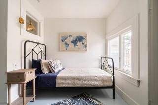 Stay Portland - Historically Renovated 3BR steps from NW 23rd - Portland - 1