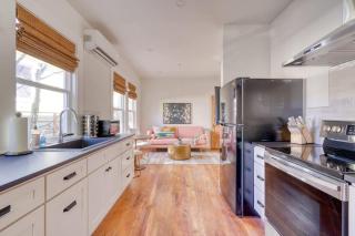 Stay Portland - The Trésor Suite- Cold Brew & Craft Beers - Portland - 0