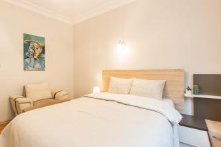 Stylish 1BR Near Taksim & Bosphorus w Great Design - Istanbul - 2