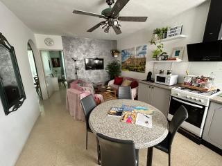 St Paul’s Bay central apartment in Qawra - St. Paul's Bay - 4