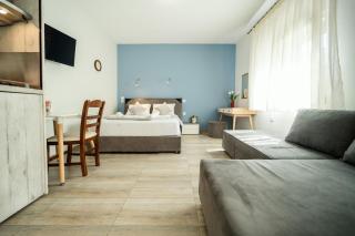 Seaside Studio in Nea Peramos - Néa Péramos - 1