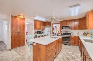 Group Getaway with Mtn Views Home in Circleville! - Circleville - 1
