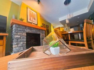 Perfect Canmore Base, Parking & Banff Pass - 6