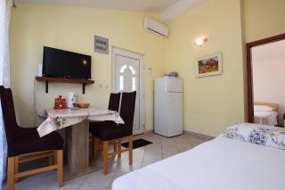 Apartments Milena - Stomorska - 2