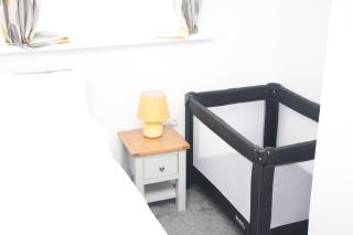 Tastefully furnished and Cosy 2-bedroom house - South Shields - 3