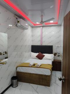 Hotel SR residency - Mumbai - 1