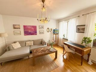 Romantic old town home - Visby - 9