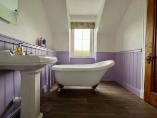 Lochinver Manse Bed and Breakfast - Lochinver - 4