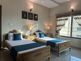 Stylish Luxe 2 BedroomLK Condo Close to GIGA Mall - Islamabad - 0