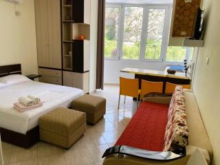 Seaside Studio Durrës - Durrës - 6