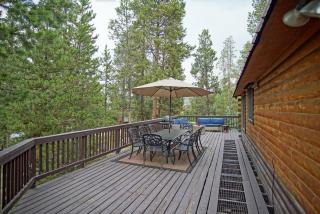 Large Wraparound Deck, Foosball Table, Close to Beacon Landing Marina - 3