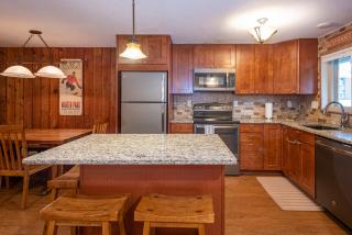Beaver Village 1712 - Nicely Updated, 2 Queens Plus 2 Twins, Pool, Hot Tubs, Sauna - 4