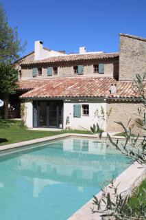 Quiet Provencal bastide with pool close Lourmarin - Lauris - 0