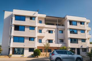 Milestone City Appartements-Pas de delestage-Restaurant-Près Tsimbazaza-Vue Palais de la Reine - 0