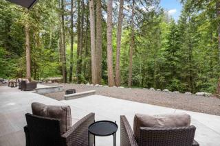 Spotted Dog Lodge - Rhododendron - 6