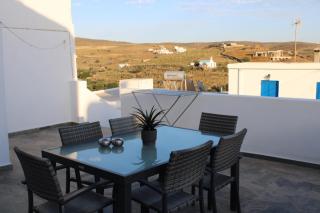 Family- House in Chora, kythnos - Kythnos - 0