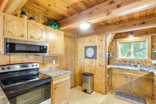 Canal Across Street Family Cabin in Breezy Point! - Pequot Lakes - 3