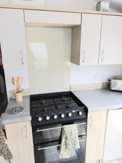 Luxury 6 berth Caravan Lytham - 2
