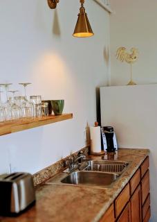 Bristol Suites - 5