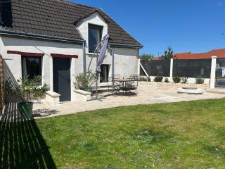 Maison avec extérieur de 1 à 4 personnes - Saran - 2
