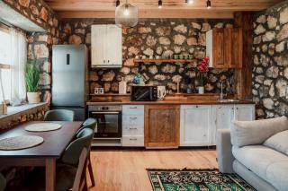 Arhetip, Djedova Villa - Žabljak - 1