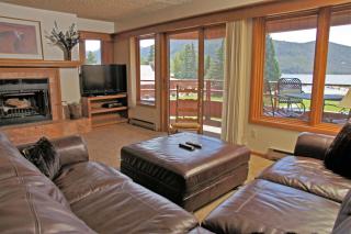 Wrap Around Deck, Firepit, Panoramic Views, Close to Downtown Grand Lake - 8