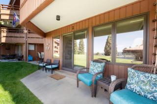 Lakefront Condo, Ground Floor, Ideal for Couples or Families - 6