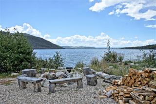 Lakefront Condo, Ground Floor, Ideal for Couples or Families - 4