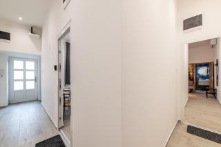 Theresa Apartments - Stylish Comfort in the Heart of Budapest - 4
