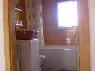 Maison bois dans village vacances 8 personnes - 8