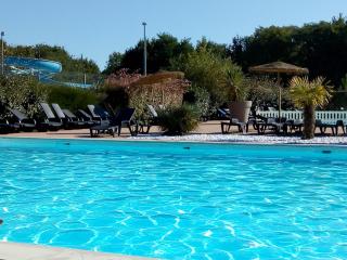 Maison bois dans village vacances 8 personnes - 7