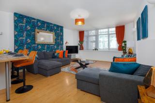 Explorer's Rest - Elegant Base by Historic Liverpool - Charming Apartments - Liverpool - 9