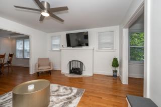 Devou Park Cottage Suites - Walk to Devou Park - - 6